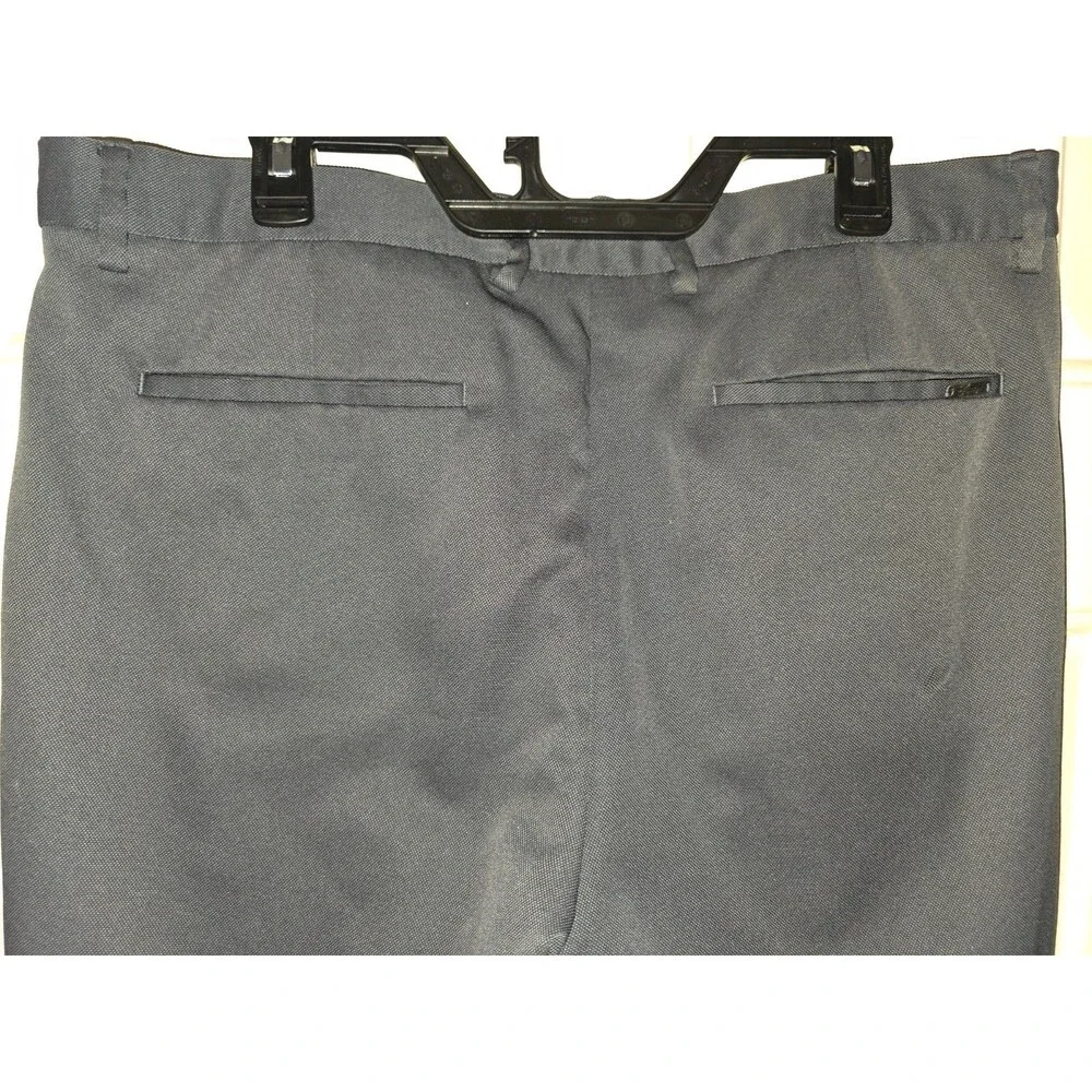 Greg Norman Shorts Mens 36 Black Golf